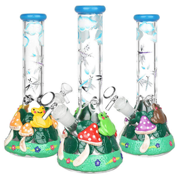 Froggy Friend Fun-guy Beaker Water Pipe | 10" |
